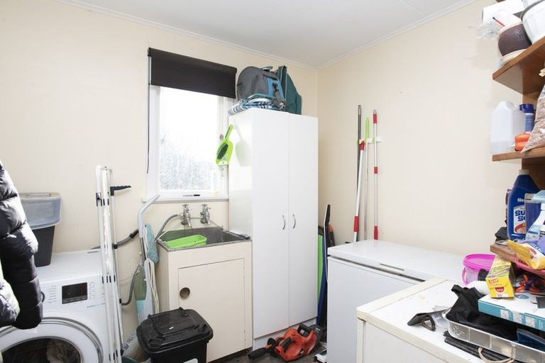 Photo of property in 12 Weka Street, Waikiwi, Invercargill, 9810