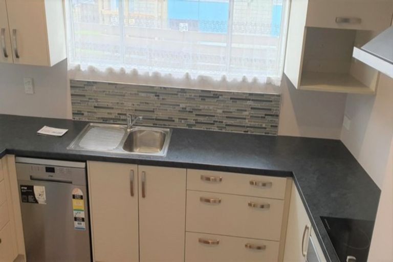 Photo of property in 291a Wellington Road, Wainuiomata, Lower Hutt, 5014