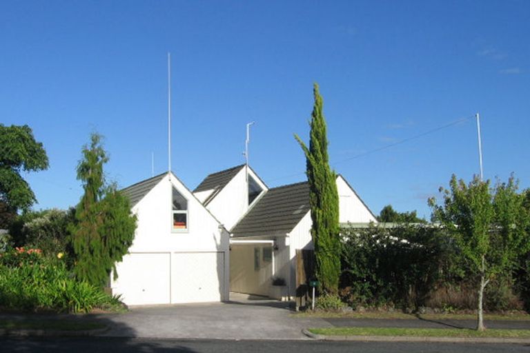 Photo of property in 5 Ripon Crescent, Meadowbank, Auckland, 1072