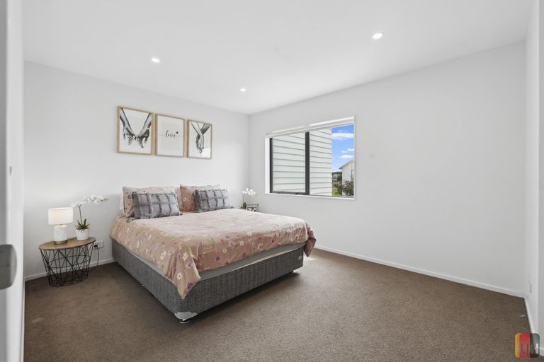 Photo of property in 9 Adlam Lane, Takanini, 2112