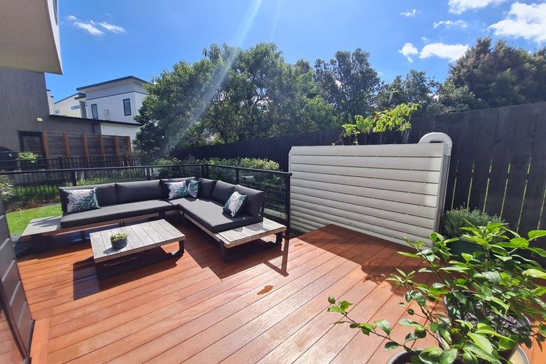 Photo of property in 6 Reg Pearce Way, Glen Innes, Auckland, 1072