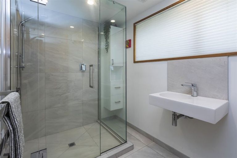 Photo of property in 1/36 Browns Road, St Albans, Christchurch, 8014