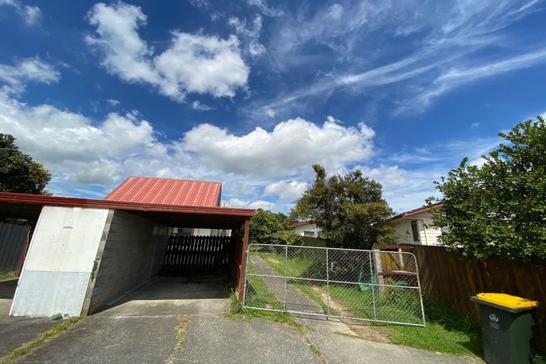 Photo of property in 8b Greenstone Place, Clover Park, Auckland, 2019