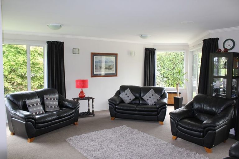 Photo of property in 35 View Street, Manapouri, 9679