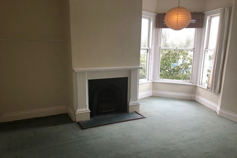 Photo of property in 212 The Terrace, Wellington Central, Wellington, 6011