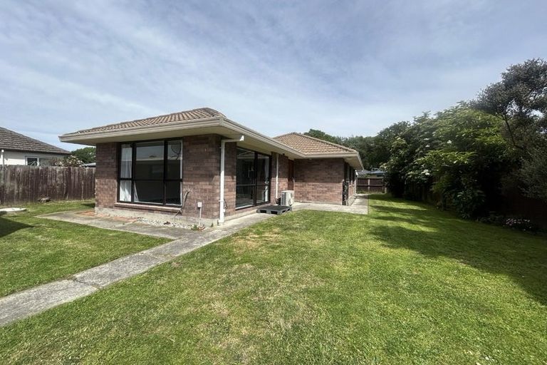 Photo of property in 2/5 Gates Lane, Woolston, Christchurch, 8023