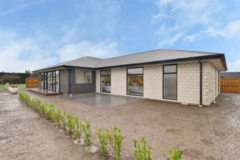 Photo of property in 670 Springston Rolleston Road, Rolleston, 7615