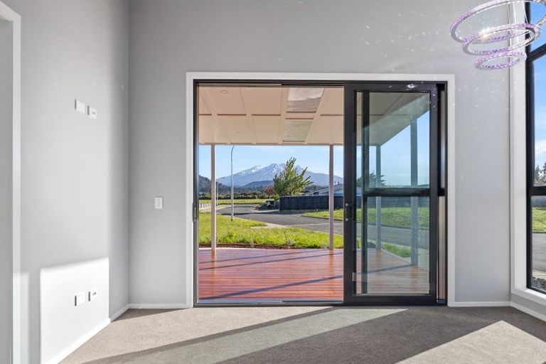 Photo of property in 8 Raupo Lane, Ohakune, 4625