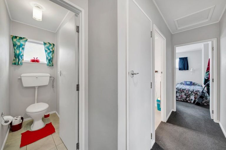 Photo of property in 34 Kamahi Avenue, Hawera, 4610