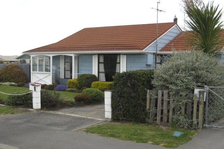 Photo of property in 4 Amberley Beach Road, Amberley, 7410