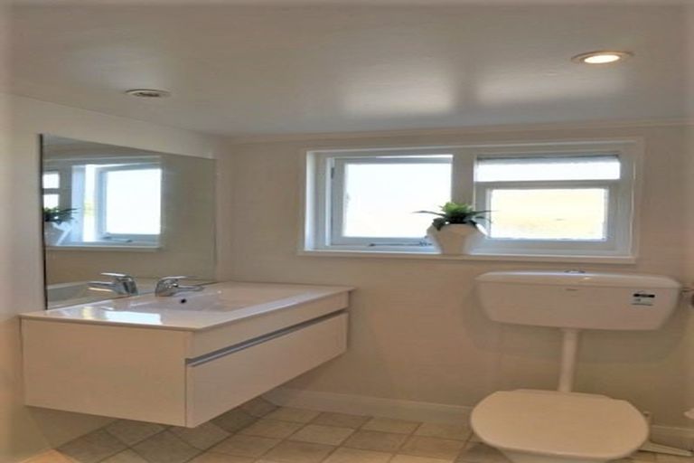 Photo of property in 860 Colombo Street, Christchurch Central, Christchurch, 8013