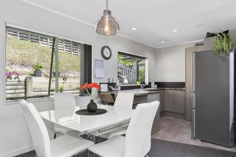 Photo of property in 13 James Cook Drive, Welcome Bay, Tauranga, 3112