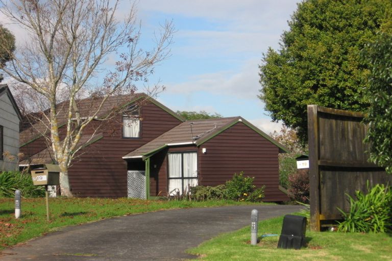 Photo of property in 19b Deodar Place, Totara Heights, Auckland, 2105