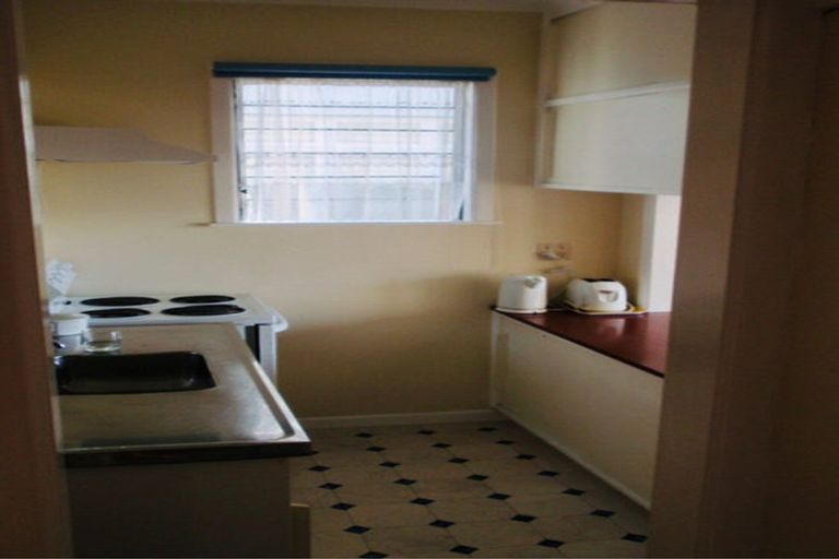 Photo of property in 4/51 Austin Street, Mount Victoria, Wellington, 6011