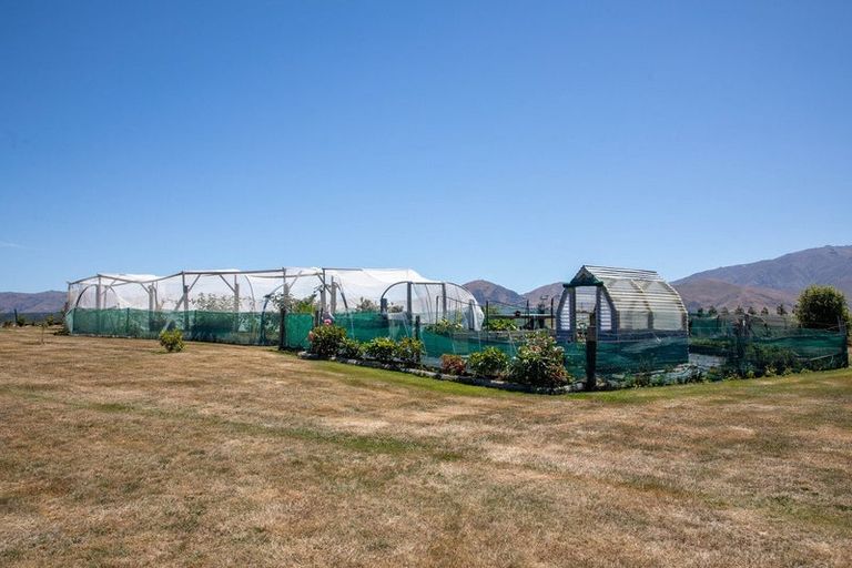 Photo of property in 196 Nelsen Ridge Road, Waikerikeri, Alexandra, 9393