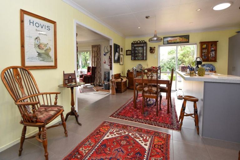 Photo of property in 60 Charles Street, Carterton, 5713