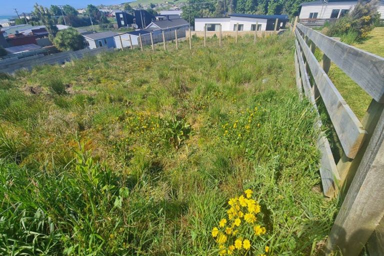 Photo of property in 16 Morton Street, Edendale, 9825