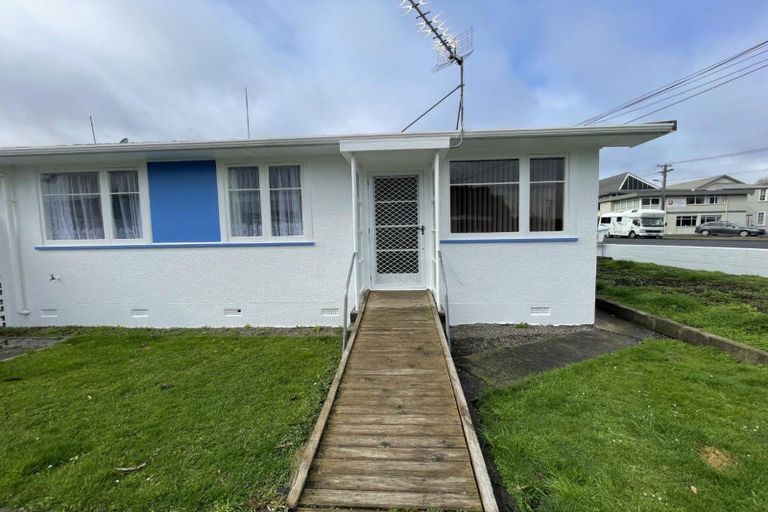 Photo of property in 2/30 Campbell Street, Whanganui, 4500