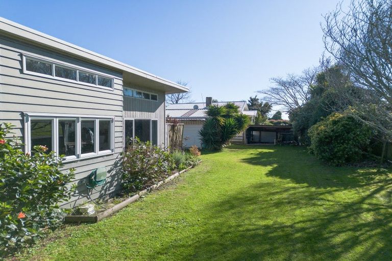 Photo of property in 2 Benner Drive, Ngatea, 3503