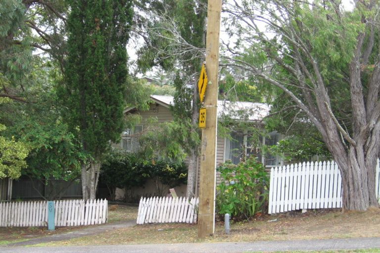 Photo of property in 1/31 Richards Avenue, Forrest Hill, Auckland, 0620