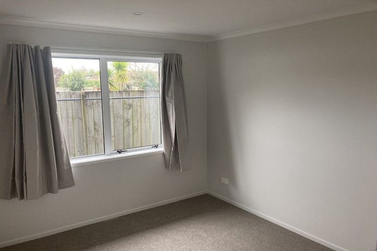 Photo of property in 39 Sare Crescent, Fairfield, Hamilton, 3214