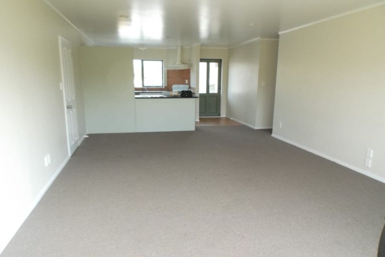 Photo of property in 1a Benton Place, Manurewa, Auckland, 2102