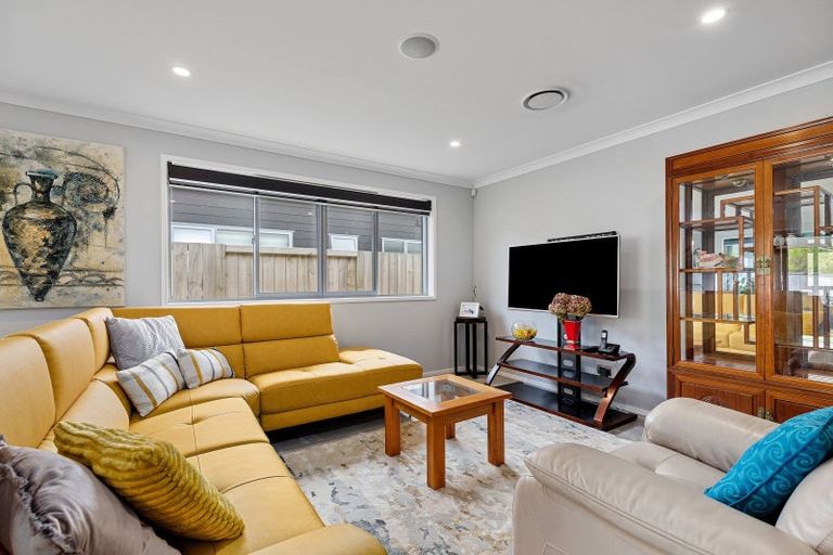 Photo of property in 67 Awatira Drive, Papamoa Beach, Papamoa, 3118