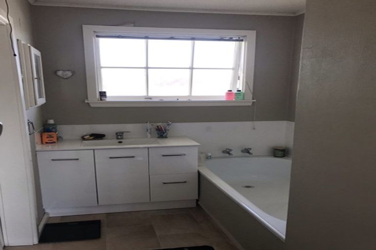 Photo of property in 8 Kelvin Crescent, Allenton, Ashburton, 7700