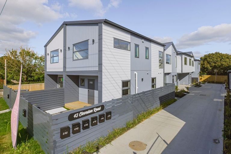Photo of property in 8/43 Clevedon Road, Papakura, 2110