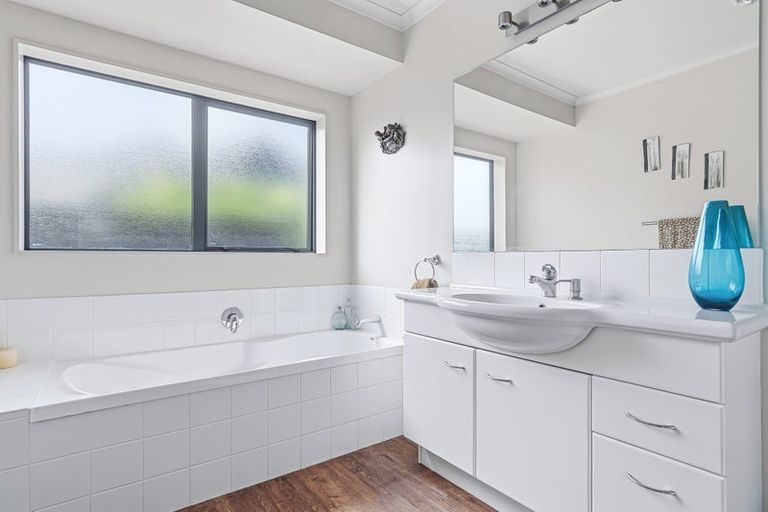 Photo of property in 8 Saffron Street, Cambridge, 3434