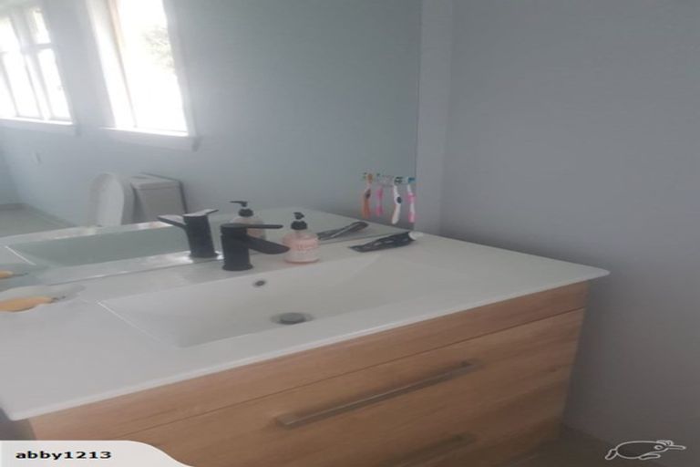 Photo of property in 43 Clapham Street, Shannon, 4821