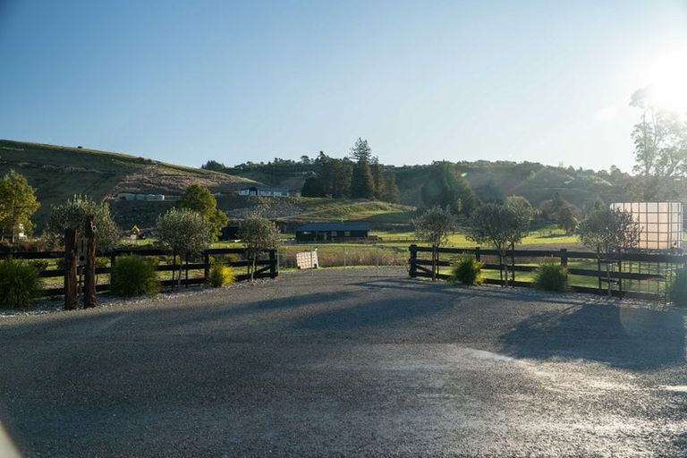 Photo of property in 10 Church Vly Road, Wakefield, 7095