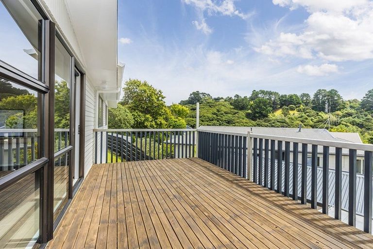 Photo of property in 1 Carvel Lane, Whitby, Porirua, 5024