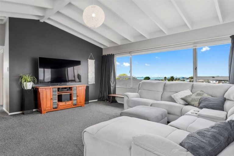 Photo of property in 43 Levers Road, Matua, Tauranga, 3110