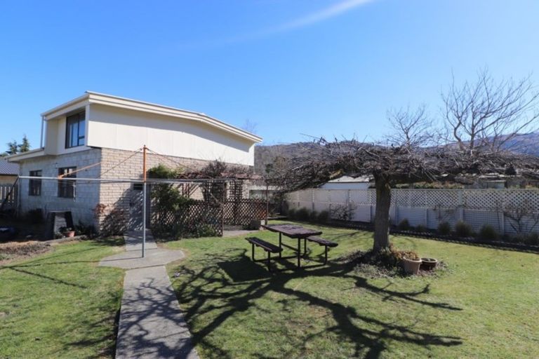 Photo of property in 55 Hazlett Street, Clyde, 9330