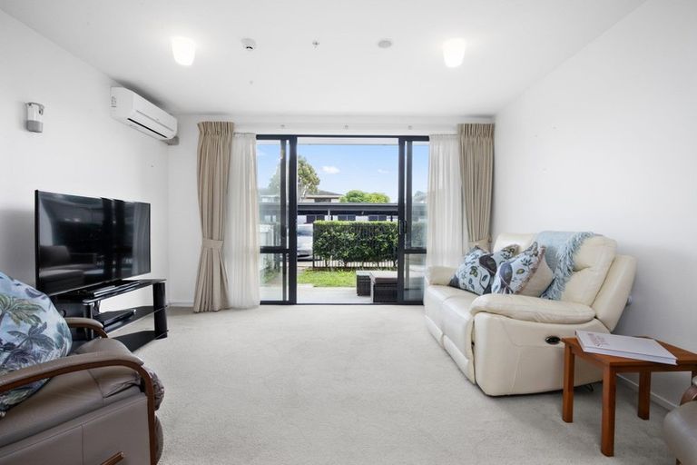 Photo of property in 4/104 Edinburgh Street, Pukekohe, 2120