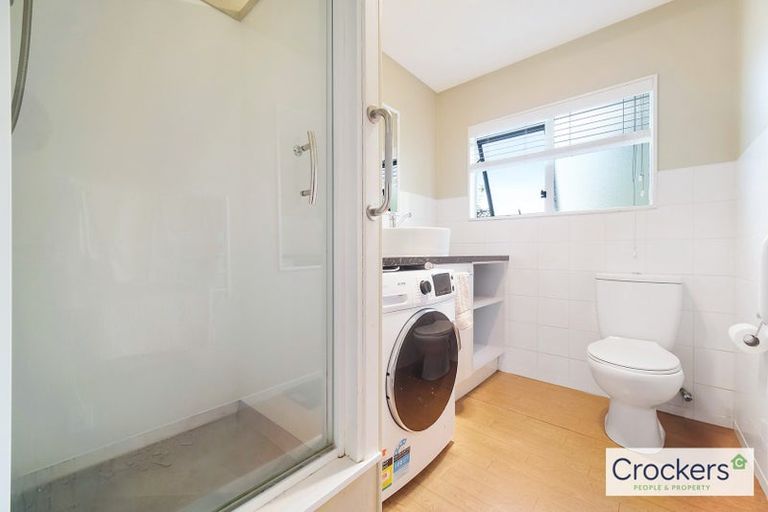Photo of property in 5/103 Seymour Road, Sunnyvale, Auckland, 0612