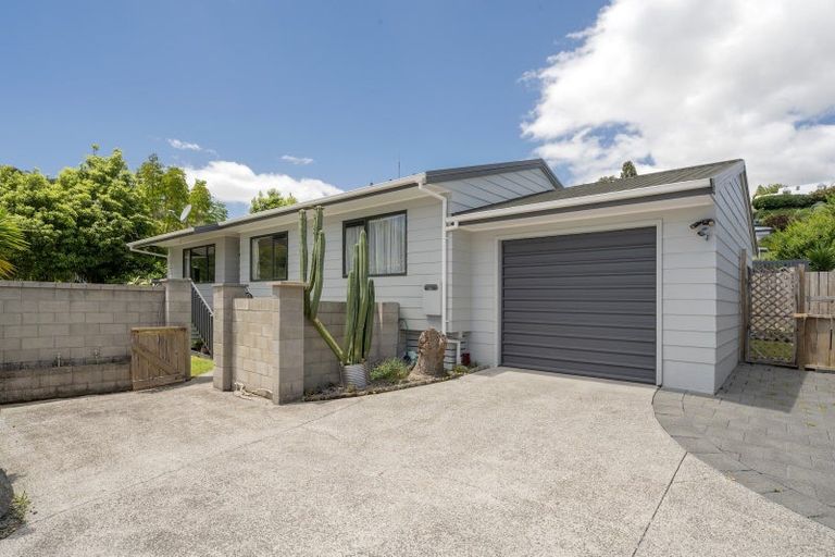 Photo of property in 82 Esmeralda Street, Welcome Bay, Tauranga, 3112