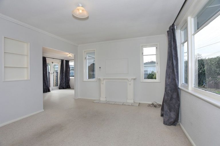 Photo of property in 114 East Street, Feilding, 4702