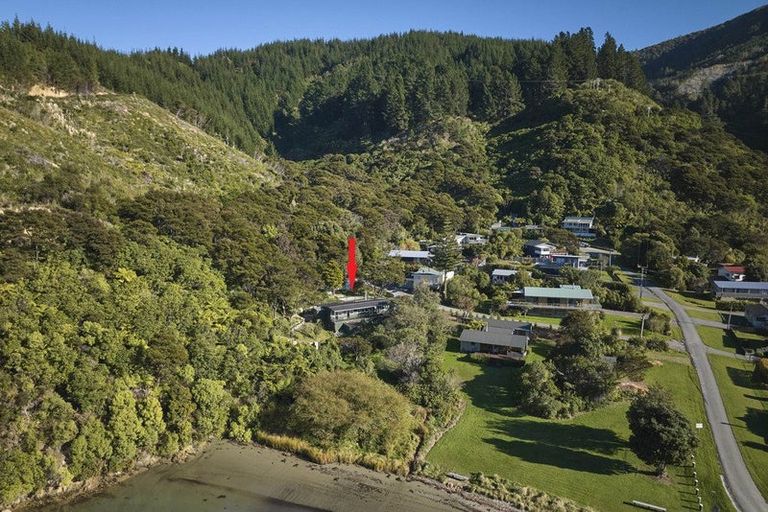 Photo of property in 16 Hakahaka Road, Port Underwood, Picton, 7281