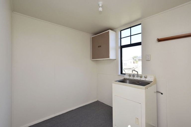 Photo of property in 99 Morton Street, Strathern, Invercargill, 9812