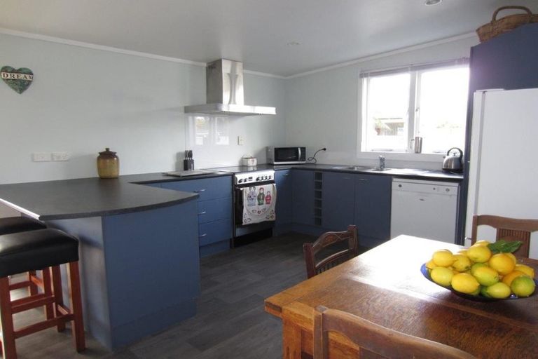 Photo of property in 11 East Street, Claudelands, Hamilton, 3214