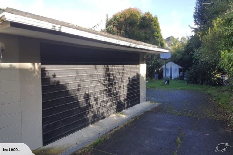 Photo of property in 212 Forrest Hill Road, Forrest Hill, Auckland, 0620