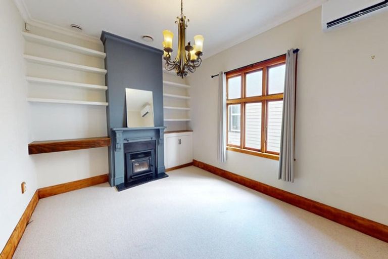 Photo of property in 11 Hereford Street, West End, Palmerston North, 4410