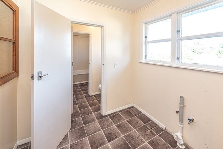 Photo of property in 7 Cornfoot Street, Castlecliff, Whanganui, 4501