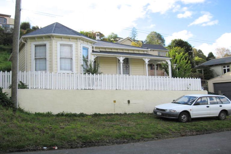 Photo of property in 12 Renwick Place, Nelson South, Nelson, 7010