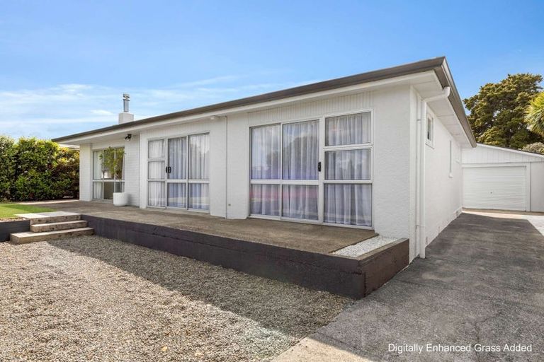 Photo of property in 37 Waterloo Crescent, Hokowhitu, Palmerston North, 4410