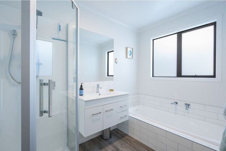 Photo of property in 13 Topi Way, Mapua, 7005