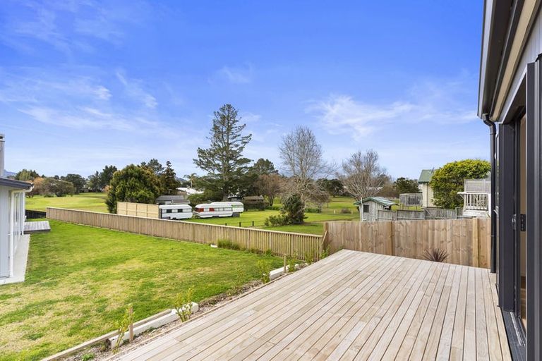 Photo of property in 4 Lynette Place, Pauanui, 3579