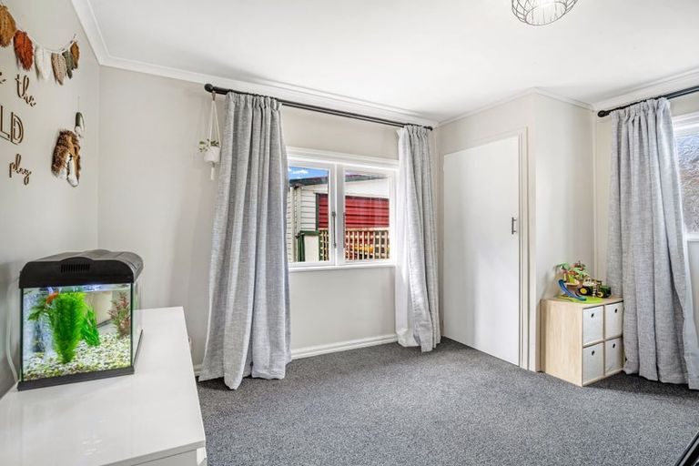 Photo of property in 77 Sedcole Street, Pahiatua, 4910